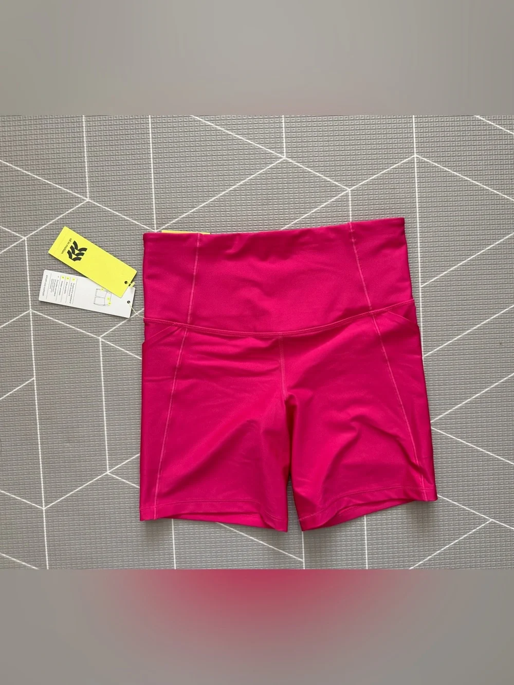 All in Motion|Women's High-Waist Hot Pink Active Shorts•••Lounge Athletic Gym